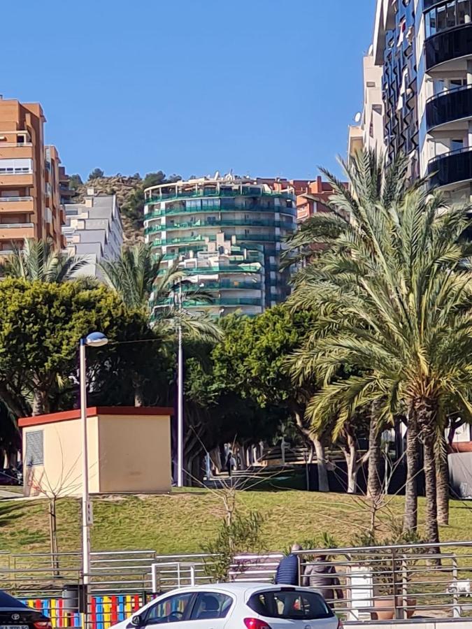 Elegant 2-Bedroom Apartment In Benidorm With Private Pool And Scenic Garden Views Cala de Finestrat Esterno foto
